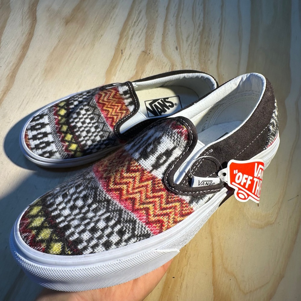 Vans Slip On Multi Color Textile Suede Sneakers Men 4.5 Women 6